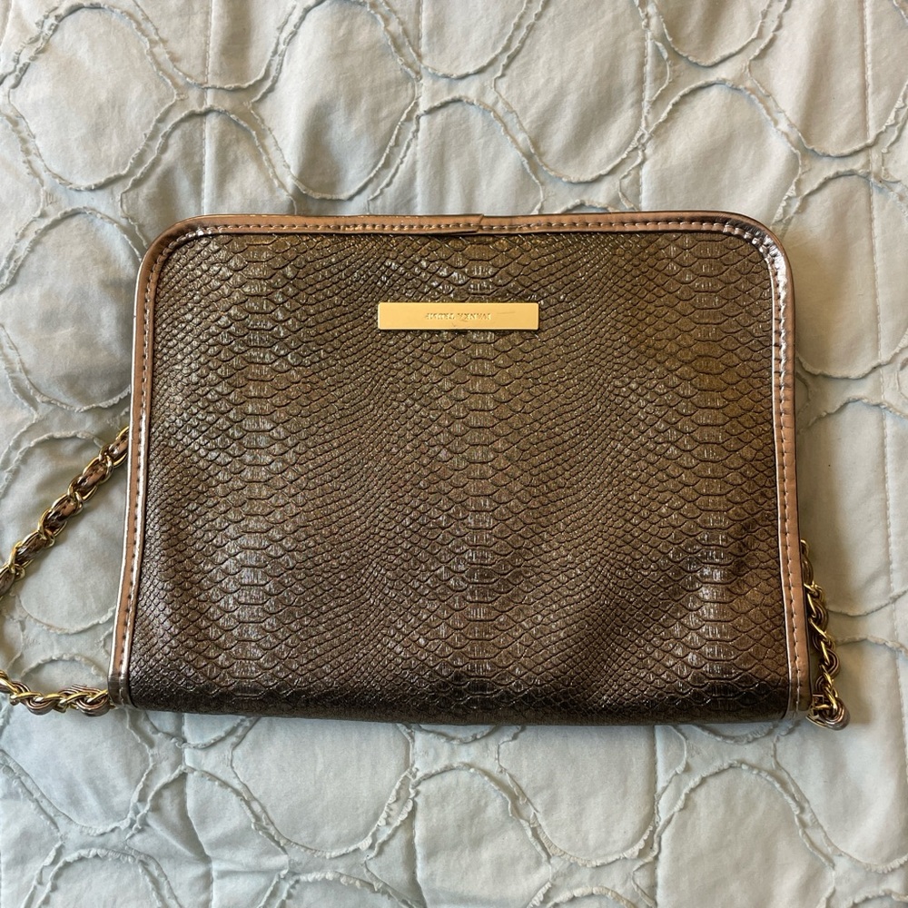Chic Brown Crossbody Bag